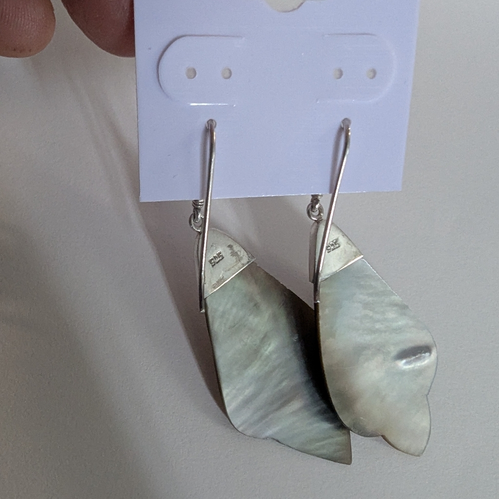 Sterling Silver Leaf Shell Dangle Drop Earrings. - image 4